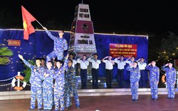 Tự hào truyền thống anh hùng của các thế hệ cán bộ, chiến sĩ Hải quân