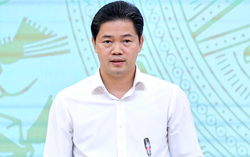 Thứ trưởng Bộ Y tế nêu giải pháp kiểm soát việc nâng giá thuốc, thiết bị y tế nhập khẩu