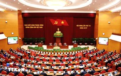 Thông cáo báo chí về ngày làm việc thứ ba Hội nghị lần thứ tư Ban Chấp hành Trung ương Đảng khóa XIV