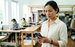 Khi khoản nợ dồn dập gõ cửa