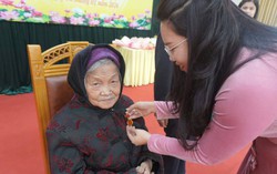 Quan tâm, chăm lo đời sống vật chất, tinh thần cho các Đảng viên cao tuổi