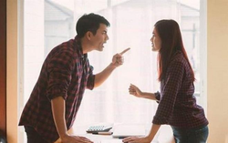Vợ mất cảm xúc vì chồng thô lỗ, hành xử như "phường tôm cá"