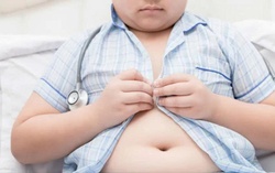 Trẻ ăn thoải mái trong 1 tuần nghỉ Tết sẽ khó kiểm soát cân nặng