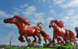 Linh vật Bính Ngọ 2026 và ý nghĩa văn hóa đặc sắc của ngựa