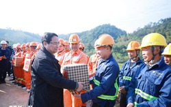 Thủ tướng: Phát huy tinh thần trận đánh Đông Khê để hoàn thành 2 tuyến cao tốc ở Lạng Sơn, Cao Bằng
