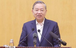 Hội nghị tiếp xúc cử tri với người ứng cử đại biểu Quốc hội khóa XVI tại Hà Nội