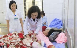 Ngày Thầy thuốc Việt Nam 27/2: Nữ bác sỹ tận tâm với người bệnh