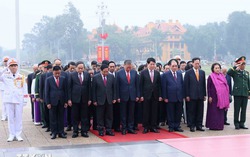 Lãnh đạo Đảng, Nhà nước vào Lăng viếng Chủ tịch Hồ Chí Minh