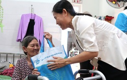 "Xuân yêu thương" đến với gần 100 cụ già neo đơn