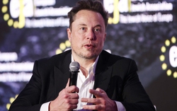 Tỷ phú Elon Musk là người đầu tiên trong lịch sử sở hữu tài sản hơn 800 tỷ USD