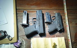 Phá đường dây ma túy liên tỉnh cùng nhiều vũ khí nguy hiểm