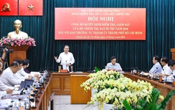 Công bố Quyết định kiểm tra, giám sát với Ban Thường vụ Thành ủy TPHCM