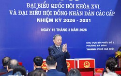 Các đồng chí lãnh đạo Đảng, Nhà nước thực hiện quyền cử tri