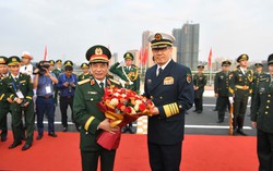 Đoàn đại biểu Bộ Quốc phòng Việt Nam tham gia các hoạt động giao lưu hữu nghị quốc phòng biên giới tại Trung Quốc