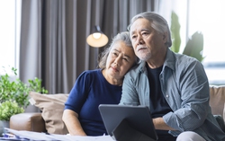 Bố mẹ bàng hoàng khi con gái hủy hôn trước ngày cưới