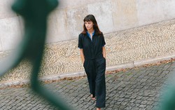 Tinh thần tối giản nước Pháp tái hiện trong BST UNIQLO and COMPTOIR DES COTONNIERS