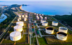 Lọc hóa dầu Bình Sơn có 1 năm khắc phục nguy cơ rời sàn chứng khoán