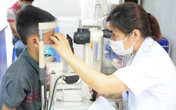 Những “mối nguy vô hình” đe dọa thị lực trẻ nhỏ