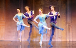 Xây dựng Việt Nam trở thành điểm đến hấp dẫn của các sự kiện văn hóa, nghệ thuật