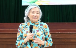 Hội LHPN TPHCM mời nữ nhân chứng lịch sử 85 tuổi "truyền lửa" cho cán bộ Hội