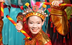 Vui tươi, độc lạ không khí Tết Nguyên tiêu ở TPHCM