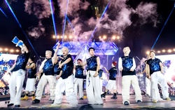 Lý do hoãn đêm nhạc "Anh trai say hi" ở Hà Nội