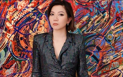 Đào Anh Khánh lần đầu tiên triển lãm cùng con gái