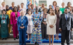 Phụ nữ nắm giữ 27,5% số ghế trong quốc hội trên toàn thế giới