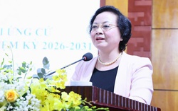 Phó Thủ tướng Phạm Thị Thanh Trà thông tin tới cử tri về lộ trình cải cách tiền lương, cắt giảm thủ tục hành chính