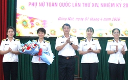 Phụ nữ Trung tâm Bảo đảm kỹ thuật thi đua chào mừng Đại hội Phụ nữ toàn quốc XIV