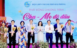 Mở rộng vòng tay yêu thương "Cha - mẹ đỡ đầu"