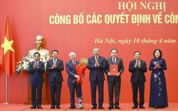 Trao Quyết định của Bộ Chính trị chỉ định tham gia Đảng ủy Quốc hội nhiệm kỳ 2025-2030