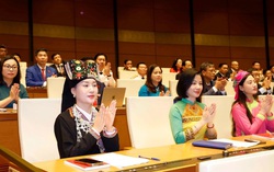 Phụ nữ Việt Nam: Trách nhiệm và khát vọng vươn lên