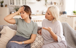 Tự biến mình thành "bao cát" giữa những xung đột của người thân