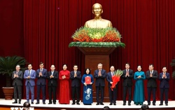 Hội nghị công bố Quyết định của Bộ Chính trị về công tác cán bộ