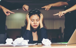 Hội chứng "kẻ giả mạo" và nghịch lý càng thăng tiến, càng sợ mình… kém cỏi