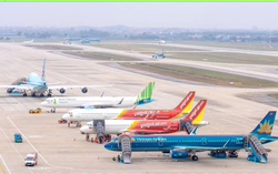 Nhiều đường bay tới điểm du lịch đã gần kín chỗ, giá vé tăng cao dịp 30/4