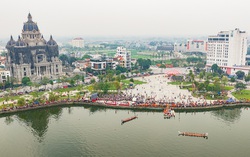 Bơi chải trên hồ Văn Lang: Từ đường đua truyền thống đến sản phẩm du lịch bền vững của Đất Tổ