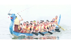 9 đội bơi chải khuấy động Tuần Văn hóa - Du lịch Đất Tổ