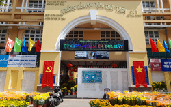 TPHCM: 23 học sinh tiểu học và 2 bảo mẫu nhập viện nghi ngộ độc thực phẩm