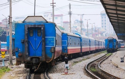 Giá vé tàu hỏa và cước vận chuyển đường sắt tăng từ ngày 5/4