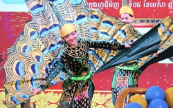 Giữ lửa Tết Chôl Chnăm Thmây của đồng bào Khmer giữa lòng đô thị