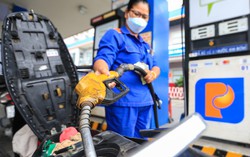 Giá xăng dầu trong nước đồng loạt giảm từ 15 giờ 30 chiều 8/4