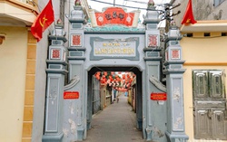Trăn trở giữ hồn làng cổ từ câu chuyện "bê tông hóa" đường làng