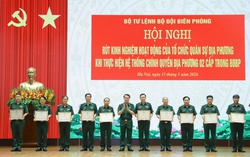 Khen thưởng tập thể, cá nhân xuất sắc thực hiện chính quyền địa phương 2 cấp trong Bộ đội Biên phòng