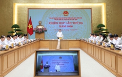 Phát triển đồng bộ hạ tầng số, chuyển đổi số toàn diện, tạo thuận lợi tối đa cho người dân, doanh nghiệp