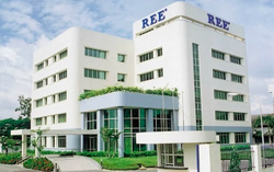 REE: Lãi tăng 15% trong khi công ty con lại nợ thuế
