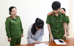 Khởi tố 2 nữ sinh đánh bạn, phát tán clip lên mạng