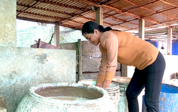 An Giang: Phụ nữ Khmer vươn lên từ mô hình chăn nuôi
