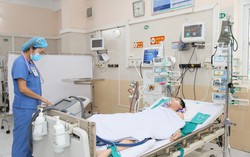 Giành lại sự sống cho bé trai 12 tuổi đuối nước nguy kịch 